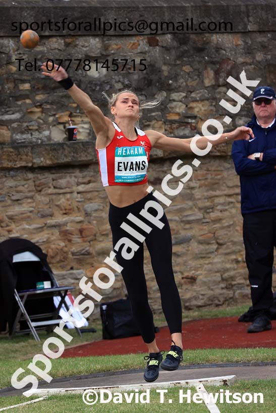 Womens Heptathlon Shot Putt, 2024 EAP International Combined events, Hewcham, Northumberland.  Photo: David T. Hewitson/Sports for All Pics